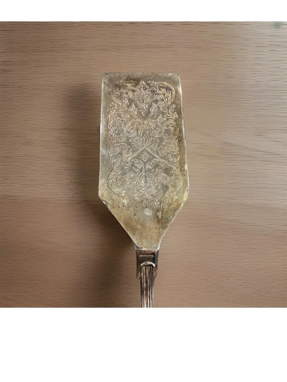 Decorative Gold Cake Server - Gold